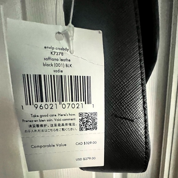 Brand new, never used Kate Spade purse. - Picture 2 of 5